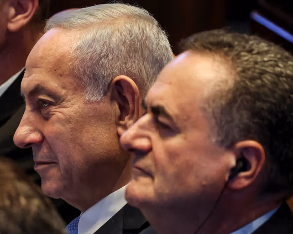 وزیر دفاع اسرائیل: نباید اجازه داد خامنهای زنده بماند