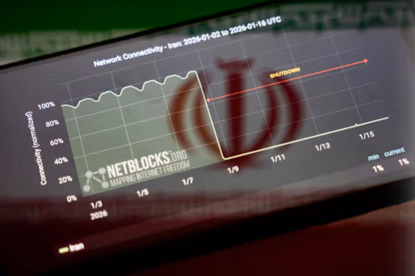 Iranian mobile operator ousts chief amid dispute over blackout policy