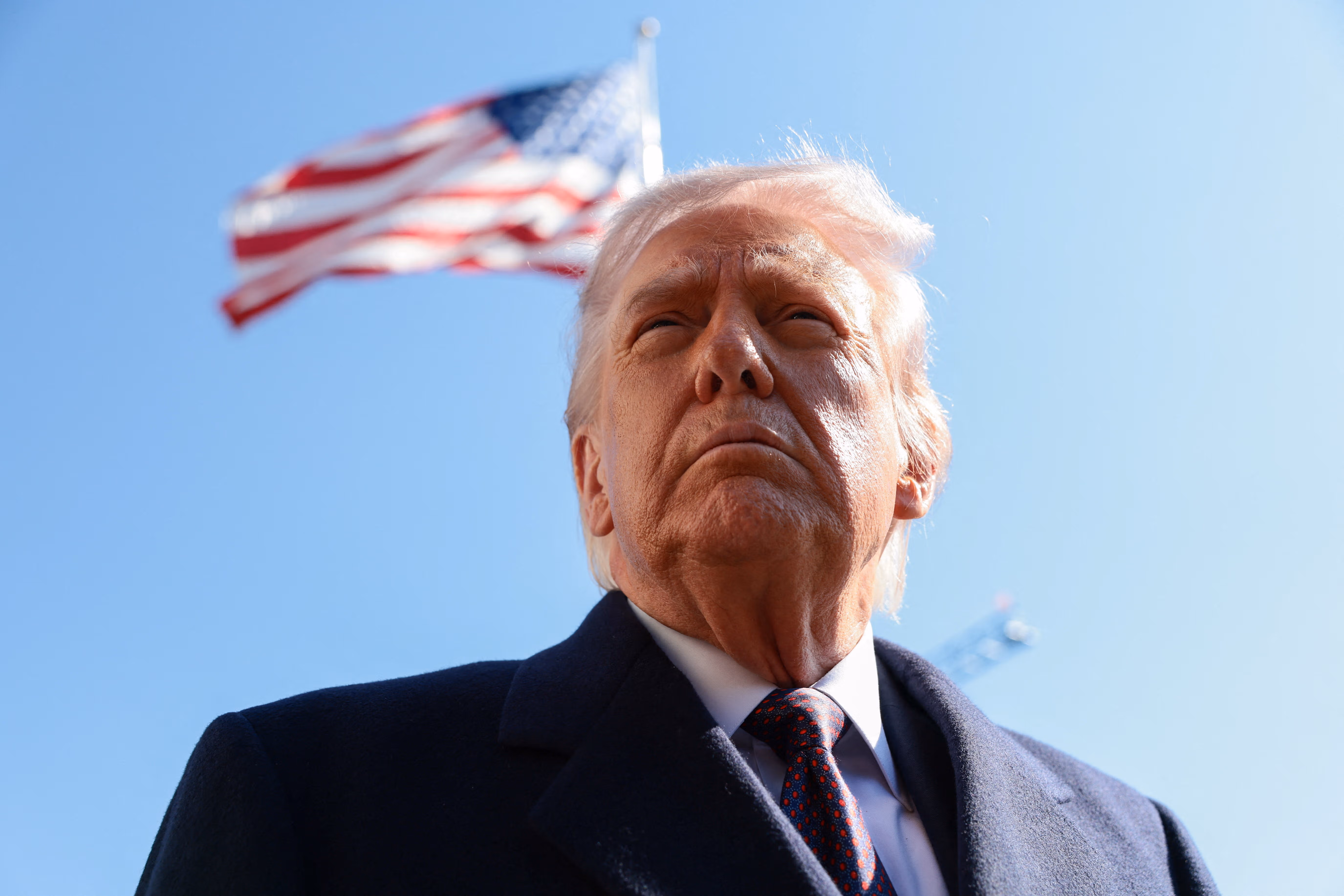 ترامب: لا أرغب في استخدام القوة العسكرية ضد إيران.. لكنها قد تصبح أمرًا لا مفر منه