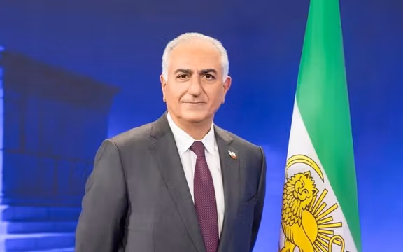 نامه ۲۰۰چهره ورزشی به کنگره آمریکا: شاهزاده رضا پهلوی، نماینده مشروع ایرانیان است