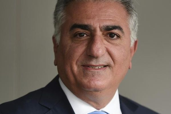 ولي عهد إيران السابق يطالب بأقصى قدر من الضغط الدبلوماسي ضد طهران لوقف الإعدامات
