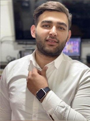 پدر و مادر ناصر بکرزاده، زندانی سیاسی، خواستار توقف حکم اعدام فرزندشان شدند