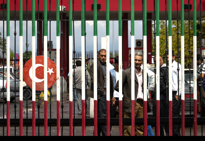File photo by Iran's semi-official ISNA shows Iran-Turkey Bazargan (Gurbulak) border crossing.