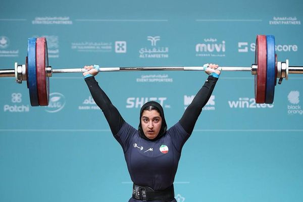 بازیهای کشورهای اسلامی؛ زهرا حسینی به مدال برنز یکضرب وزنهبرداری رسید