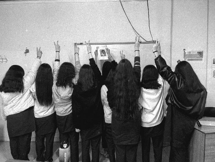 نشان شجاعت اجلاس ژنو برای حقوق بشر و دموکراسی به «قهرمانان ایران» اهدا شد