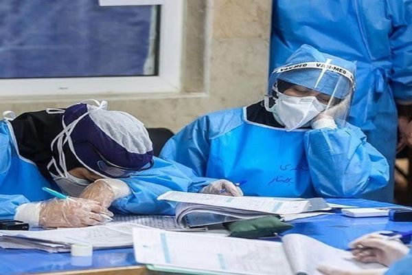 نقص حاد وهجرة جماعية للممرضين تهدد النظام الصحي.. الأزمات تضرب قطاع التمريض في إيران