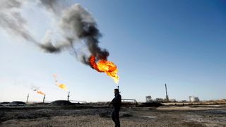 US Signs Deals To Free Iraq From Iranian Energy