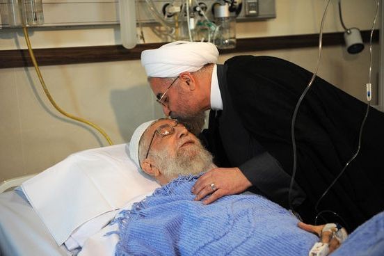 مقام امنیتی بلندپایه اسرائیلی: وضعیت سلامتی علی خامنهای بحرانی است