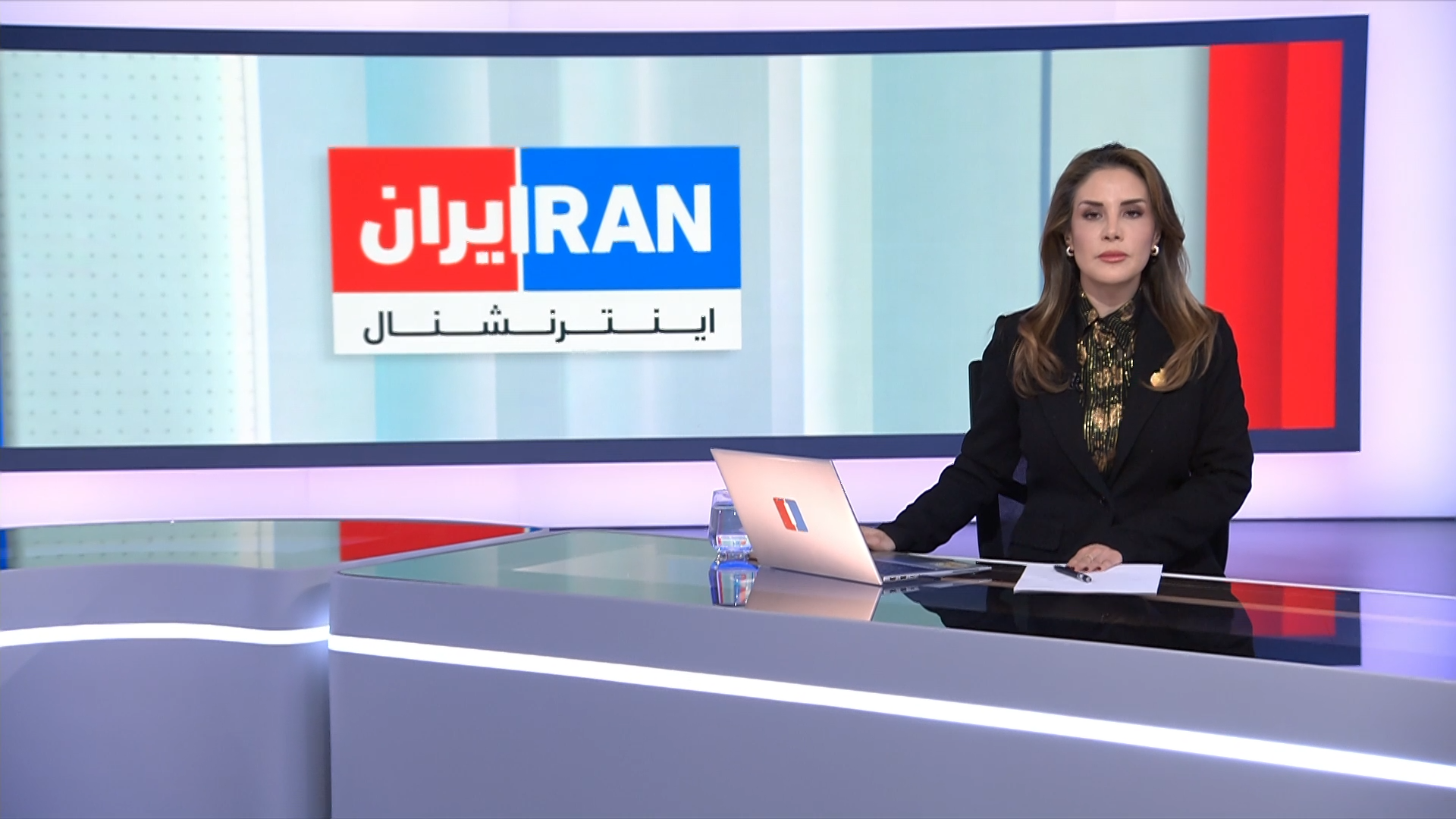 سرخط خبرهای جمعه ۳ بهمن