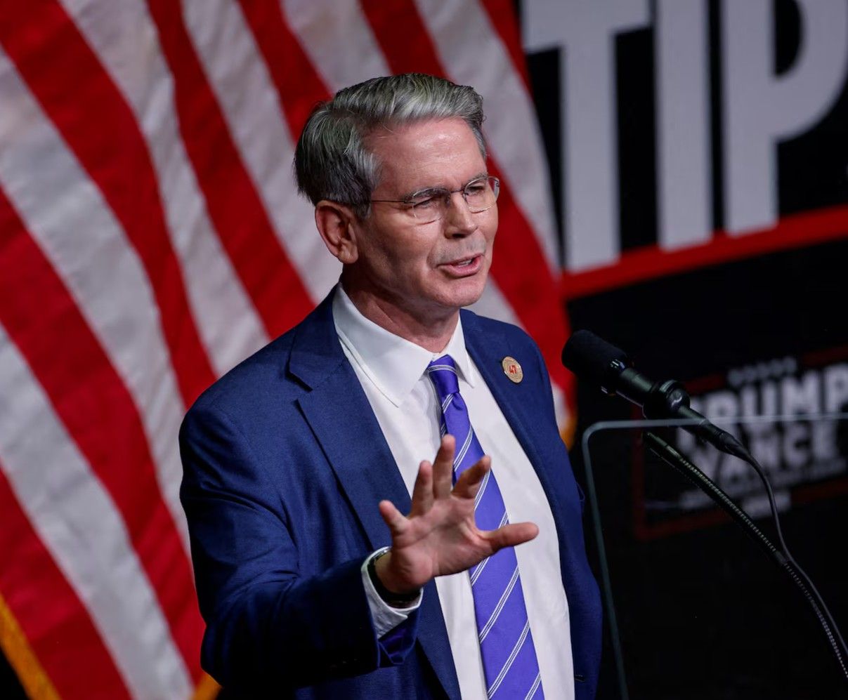 وزیر خزانه‌داری آمریکا: ارزش پول ایران به پایین‌ترین سطح تاریخی خود رسیده است