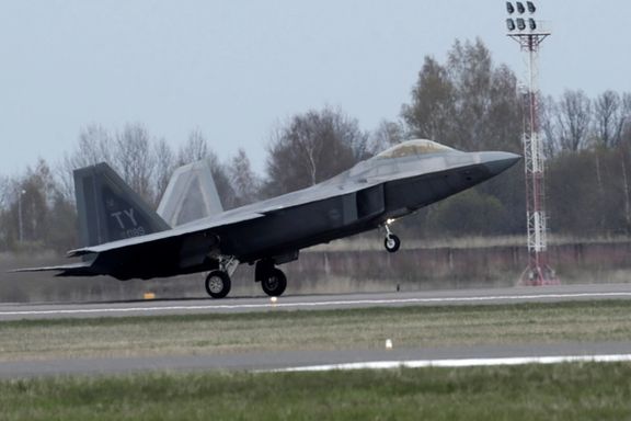 آمریکا در پی نگرانی درباره ایران برخی جتهای خود را از امارات متحده عربی به قطر میفرستد