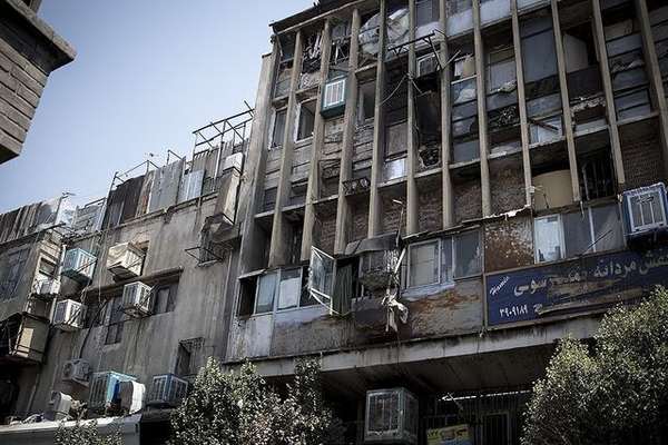 19 مليون إيراني يسكنون مباني غير آمنة ولا توجد ميزانية لهم