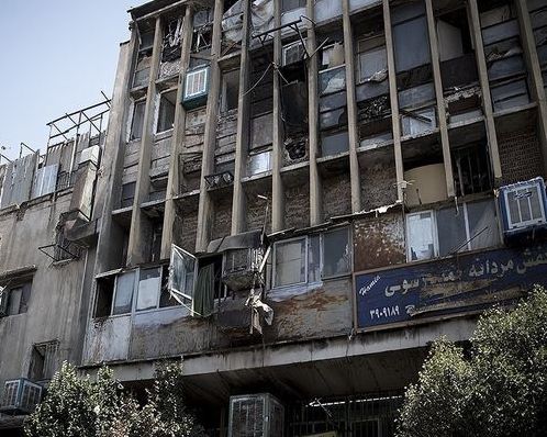 ۹۳ ساختمان ناایمن تهران معرفی شدند؛ ۹ بیمارستان، چند پاساژ و کارخانه ارج در میان فهرست