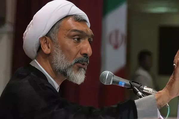 Iranian Presidential Candidate Pledges to End Internet Bans