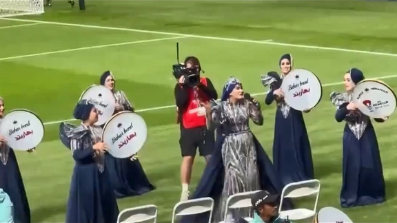رقص و آواز زنان ایرانی در قطر؛ روزنامه شرق: بیاطلاع دولت چگونه آنجا بودند؟