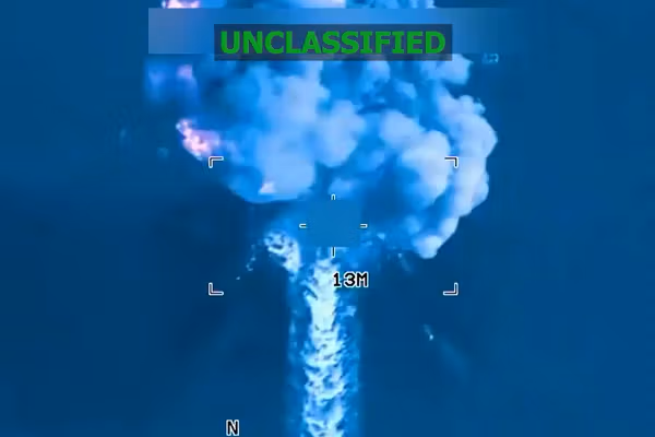 ارتش آمریکا: هشت «قاچاقچی مواد مخدر» در حمله به سه شناور کشته شدند