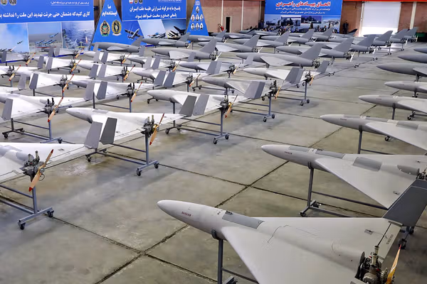 زلنسکی: ایران برای حمله به پایگاههای آمریکا از پهپادهای شاهد ساخت روسیه استفاده میکند