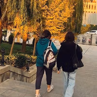 Women flouting hijab deserve death penalty, ex-Guards commander says