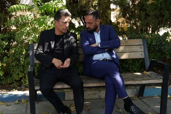 خبرگزاری زیرنظر خامنهای: فدراسیون فوتبال جلوی ارتباط قلعهنویی با متهم اقتصادی را بگیرد