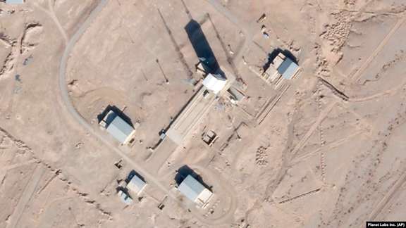 Satellite images of Iran's launch site in Semnan province.