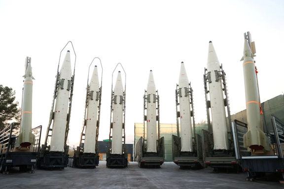 کشتی روسی مشکوک به حمل موشکهای بالستیک ایران در بندری در دریای خزر دیده شد