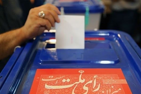 قبل انطلاقها بساعات.. استطلاع: 34% فقط من الشعب الإيراني سيشارك في الانتخابات البرلمانية