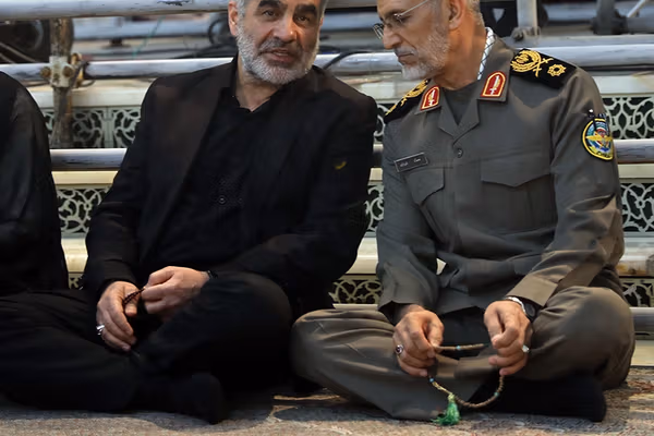 نایبرییس مجلس: دنیا بداند ما میخواهیم مستقل باشیم و مقابل ظلم آمریکا و اسرائیل ایستادیم