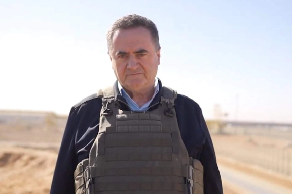 وزیر دفاع اسرائیل: ما به سر مار ضربه میزنیم و پوست مار را میکنیم