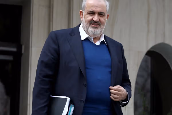 عضو هیئت علمی دانشگاه صنعتی شریف: توصیه وزارت نیرو به مردم در حد پر کردن آفتابه است