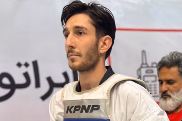 درخواست فرزان عاشورزاده از جامعه جهانی برای جلوگیری از جنایت جمهوری اسلامی با قطع اینترنت