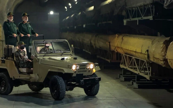 وزیر دفاع اسرائیل: بیشتر فرماندهان هوافضای سپاه در حمله به یک مقر زیرزمینی کشته شدند