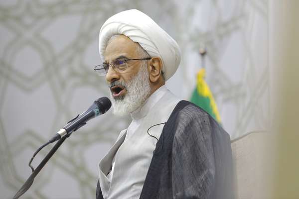 ممثل خامنئي في الحرس الثوري: نمتلك إشرافًا استخباراتيًا كاملاً على تحركات العدو