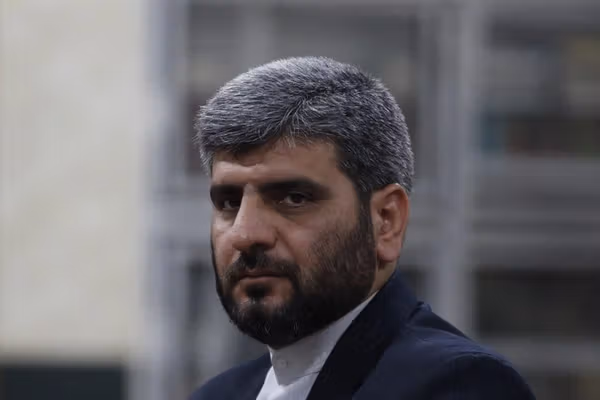 خزایی، نماینده ورامین: تنگه هرمز هرگز به حالت قبل باز نخواهد گشت