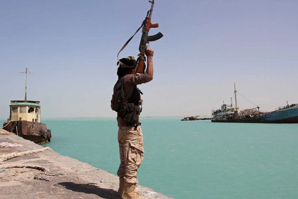 نائب مستشار الأمن القومي الأميركي: إيران متورطة بالتخطيط لهجمات الحوثيين في البحر الأحمر