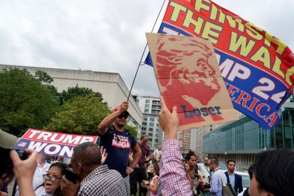 دونالد ترامپ برای رسیدگی به اتهامهای کیفری پروندهاش وارد دادگاه فدرال در واشینگتن شد