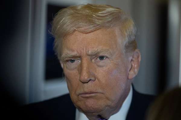 ترامپ تماس با مادورو را تایید کرد؛ پیشنهاد خروج فوری در برابر تضمین امنیت