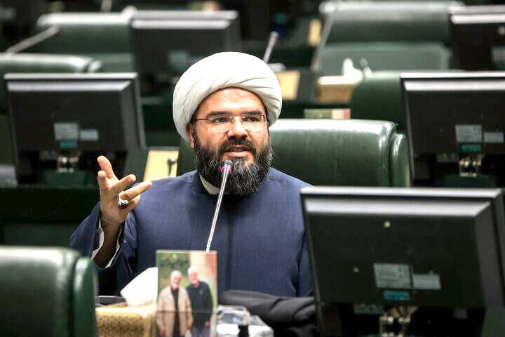 نماینده مجلس: با این روند، قیمت گوشت در شب عید از دو میلیون تومان می‌گذرد