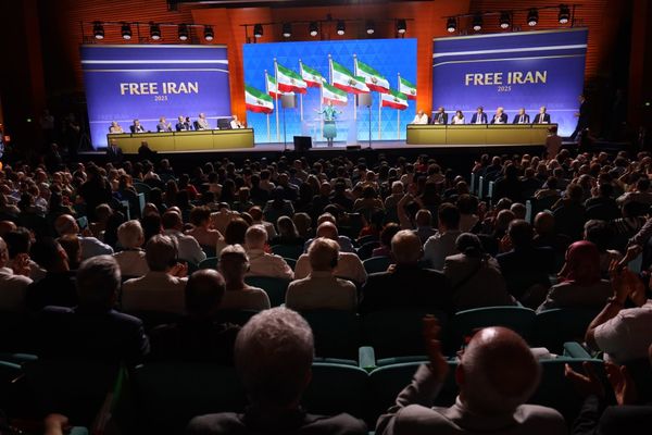 "المجلس الوطني للمقاومة الإيرانية" يجتمع في روما ويتعهد بإسقاط نظام طهران