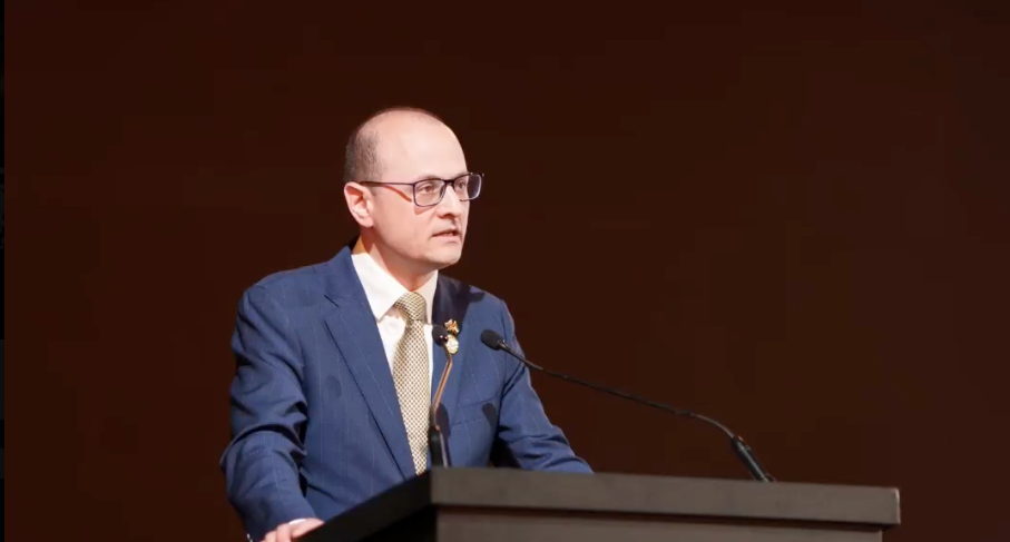 برلماني أسترالي: الوضع في إيران "مرعب" ولا بد من وقف القتل والاعتقالات التعسفية