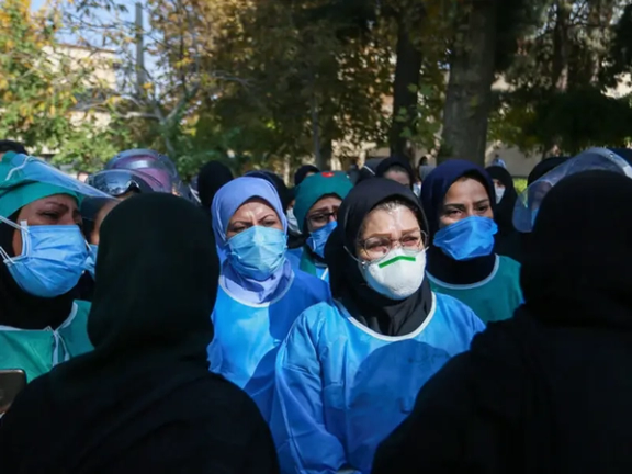 واصفًا النسبة بـ "المروعة".. مسؤول طبي إيراني: نصف الممرضين يخططون للهجرة إلى ألمانيا