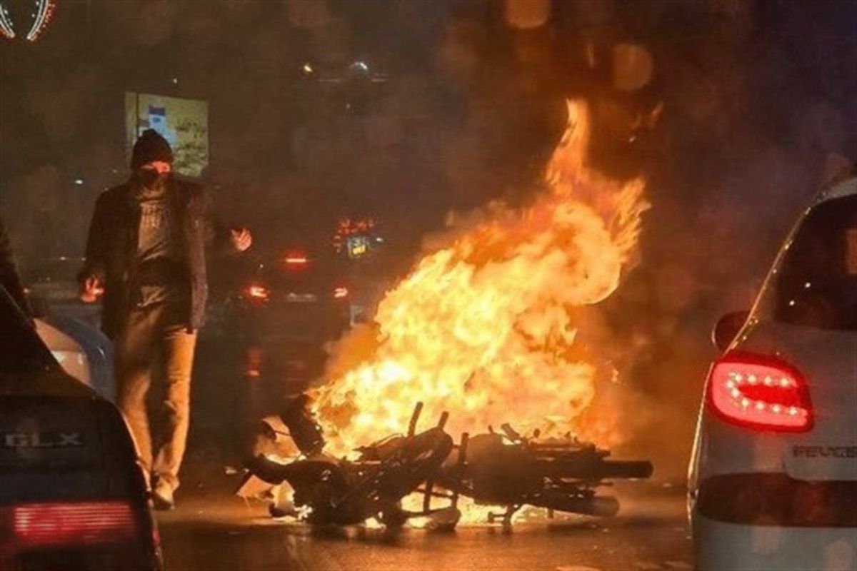 Protests, strikes continue in Iran amid heavy crackdown
