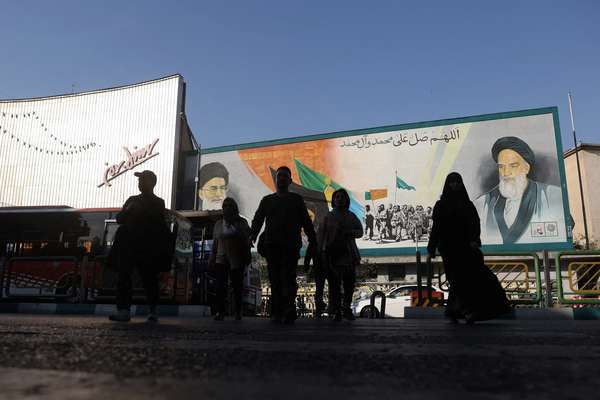 92% of Iranians dissatisfied with state of the country - poll
