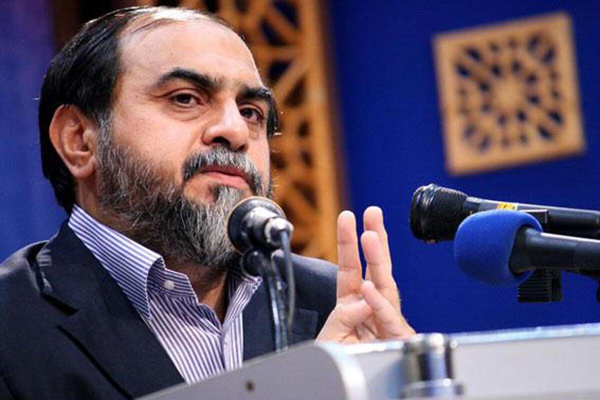 رحیم‌پور ازغدی: با زنان زیبا که اهل فرزندآوری نیستند ازدواج نکنید