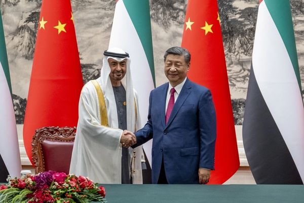 رغم استدعاء طهران للسفير الصيني.. بكين تؤكد موقفها الثابت بشأن الجزر الثلاث