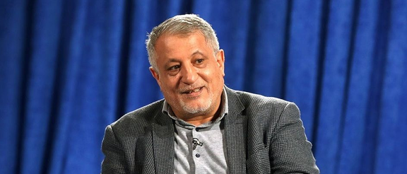 مسؤول إيراني سابق: الحكومة قلقة من تنفيذ قانون الحجاب وأسعار البنزين وحجب الإنترنت