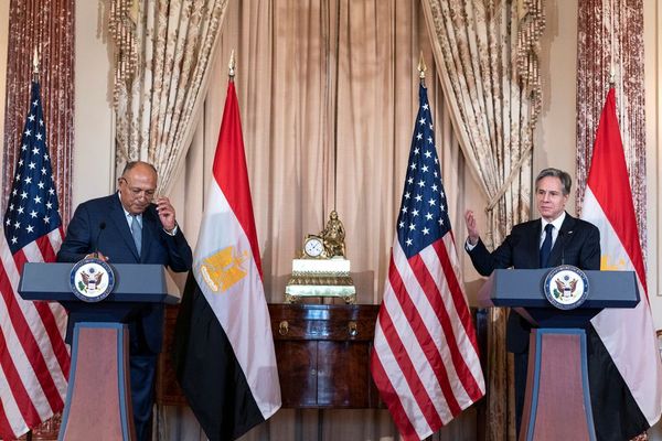 بلينكن مع نظيره المصري: لدينا مخاوف مشتركة جادة بشأن إيران