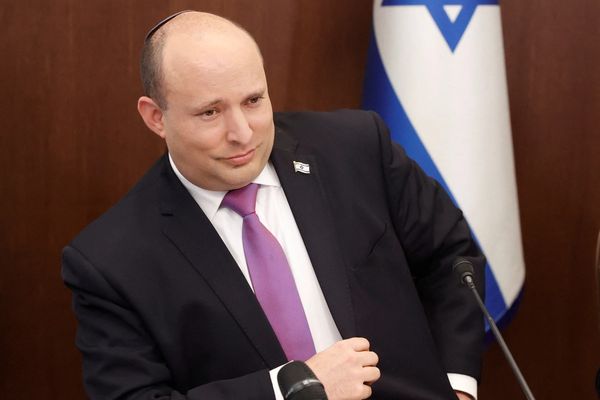 بينيت يهنئ الإيرانيين بـ"النوروز".. ويؤكد: نظام طهران ينفق الأموال على الإرهاب