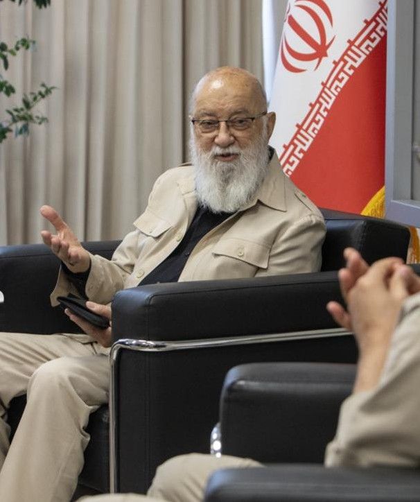 رییس شورای شهر تهران: دشمن باید روی خود را کم کند