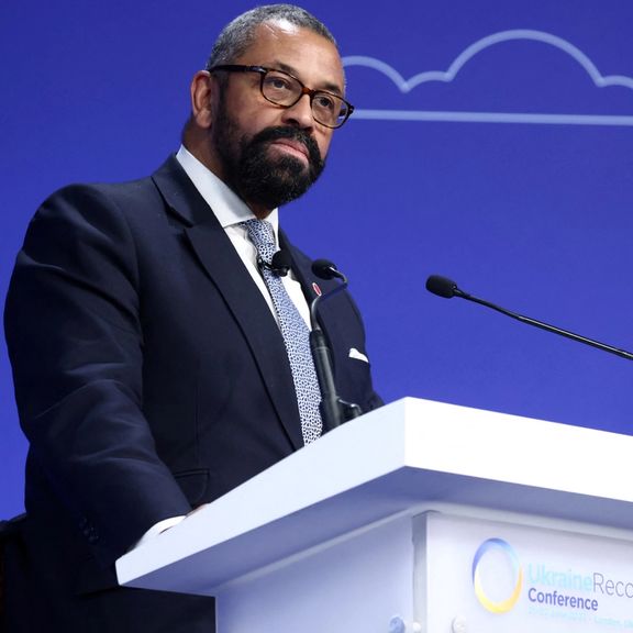 بریتانیا ۱۳ مقام و نهاد دیگر جمهوری اسلامی را به دلیل نقض حقوق بشر تحریم کرد