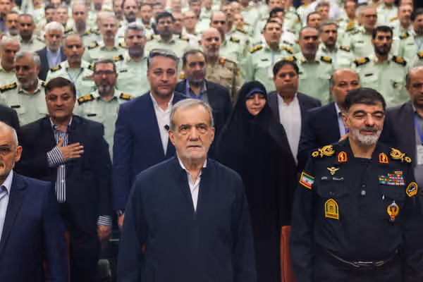 پزشکیان: اگر جوانی در خیابان مشکل دارد، ما مقصریم؛ نتوانستهایم او را آموزش دهیم